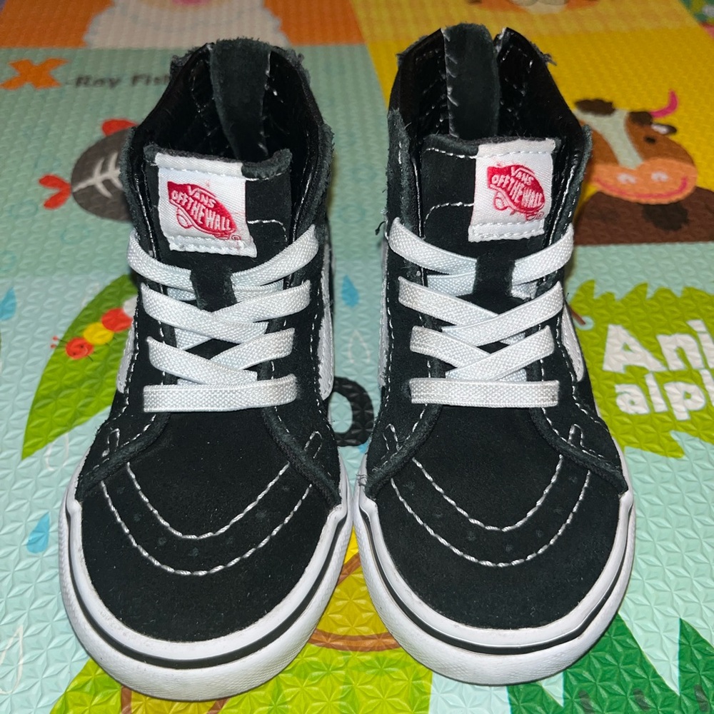 Toddler Vans size 7 (black and white)